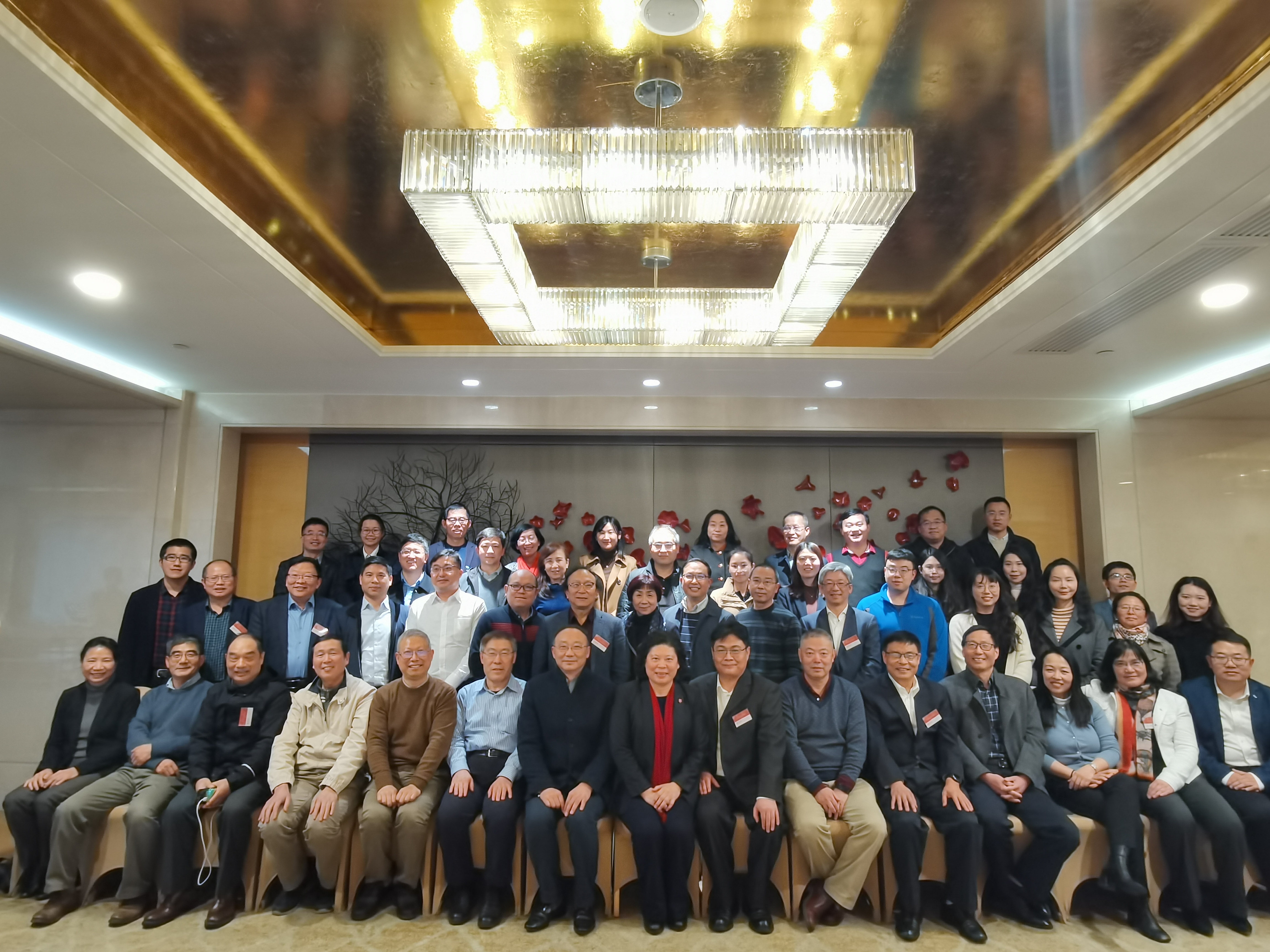 相聚新藥匯，一起向未來(lái)！灣區(qū)新藥匯2022年春茗沙龍?jiān)谒氤晒εe行