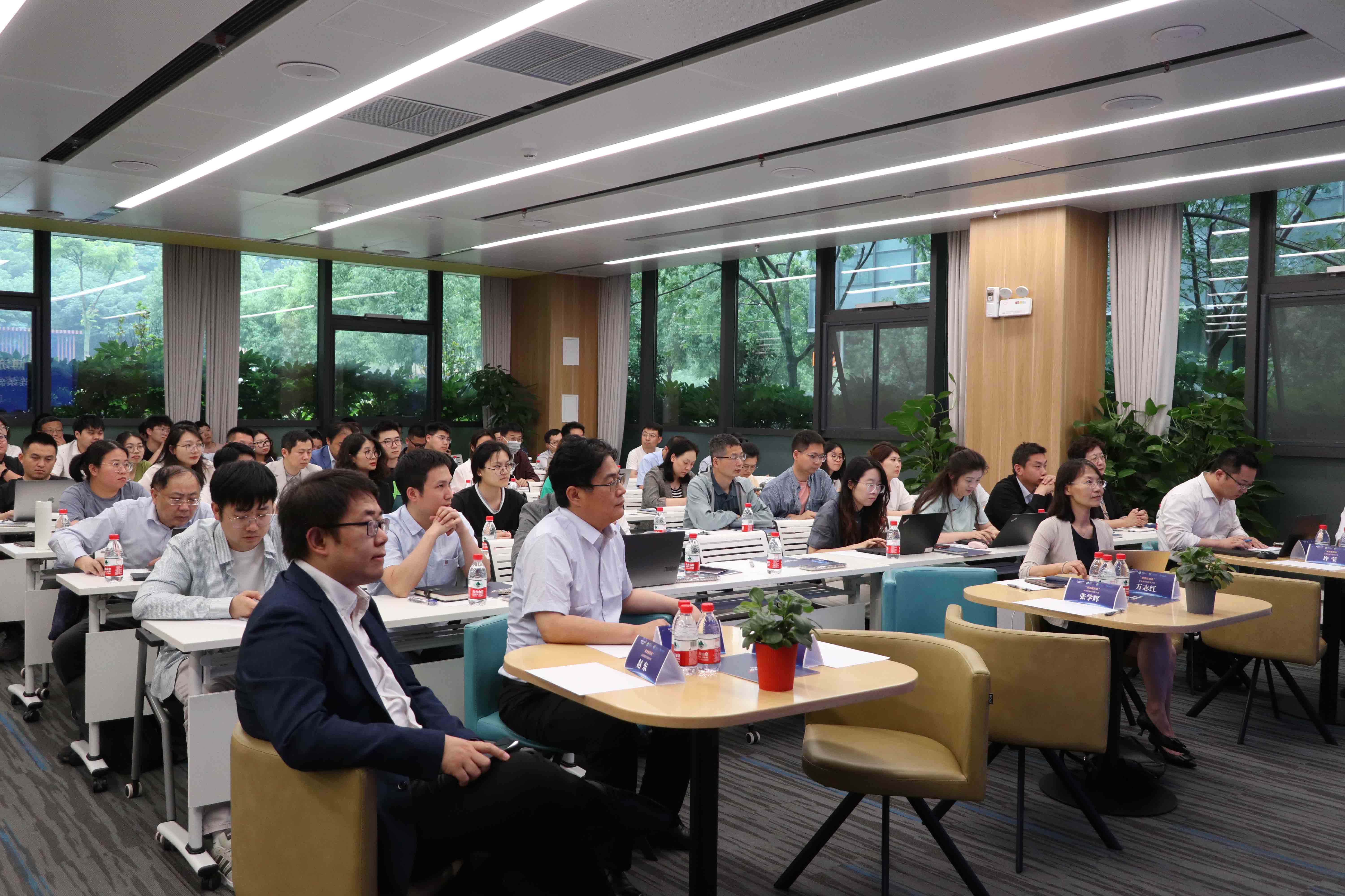 薈萃一堂！精彩紛呈！博濟(jì)新藥說南京沙龍圓滿落幕！